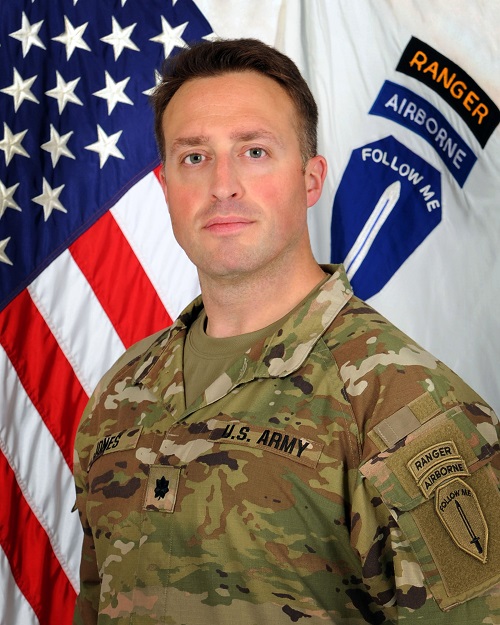 6th RTBn Commander Photo